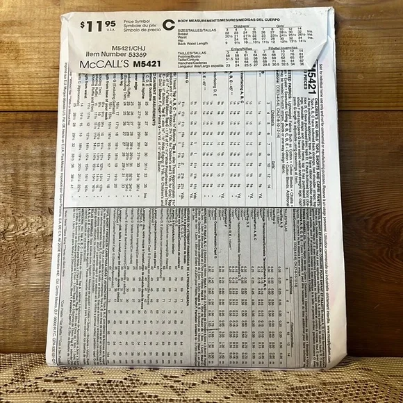 McCalls Sewing Pattern 7-14 - Picture 2 of 4